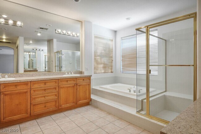 Building Photo - 1813 Country Meadows Dr