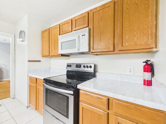 Building Photo - 1518 Ethridge Dr