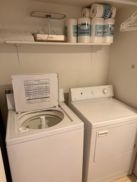 Building Photo - 4141 Via Marisol