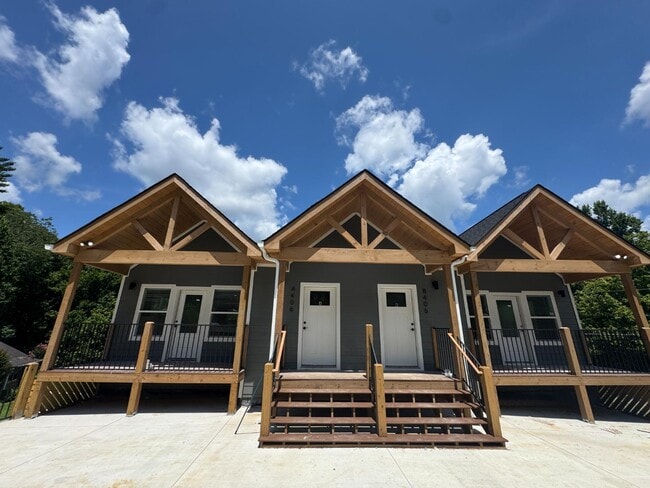 Building Photo - 406 Hideaway Ridge Cir