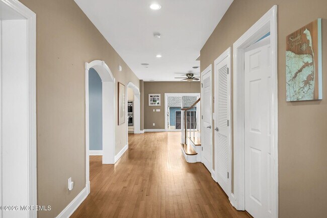 Building Photo - 3 Monmouth Pl