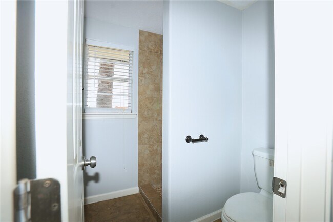 Building Photo - 24 Kingfish Ln