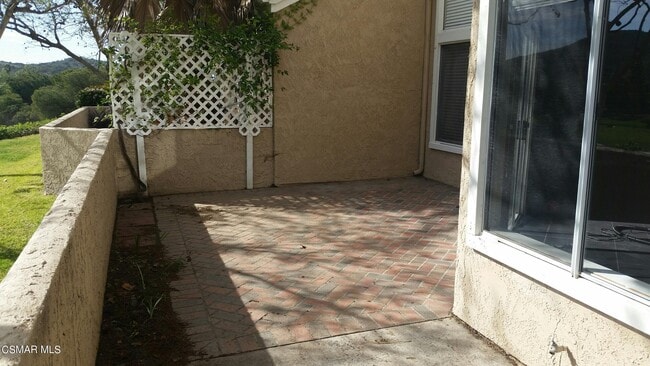 Building Photo - 6012 Paseo Encantada