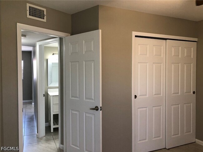 Building Photo - 4781 Orange Grove Blvd