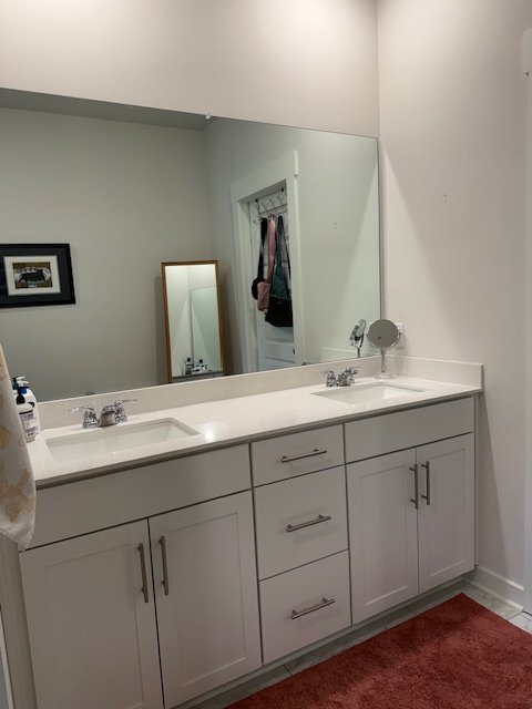 Building Photo - 639 Birdie Dr