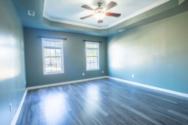Building Photo - 111 Harvest Moon Dr