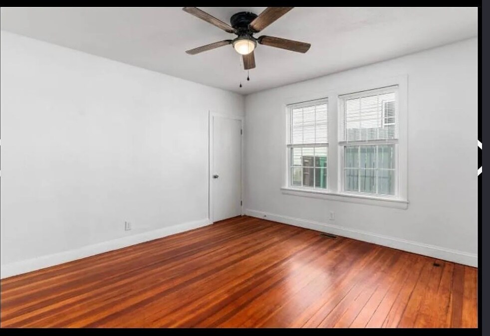 Building Photo - 294 Rhode Island Ave