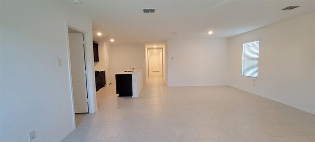 Building Photo - 2636 Turtle Dove Dr