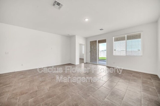 Building Photo - 13244 W Ranch Gate Rd