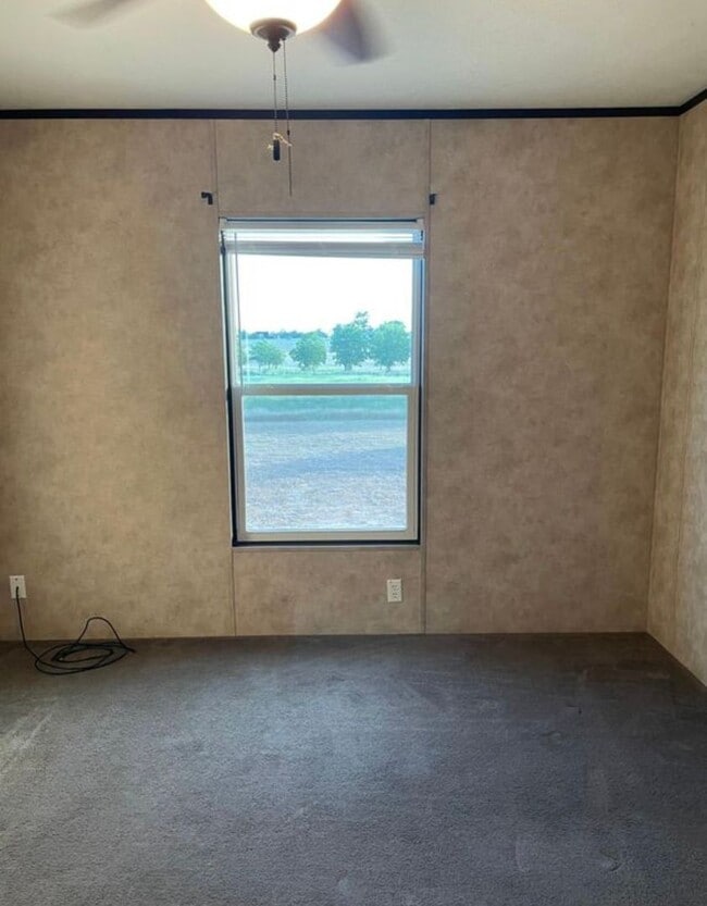Building Photo - 2561 Meandering Way