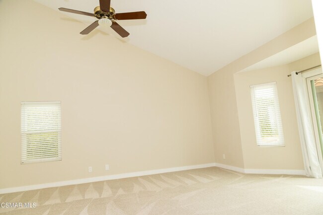 Building Photo - 3154 Provence Pl