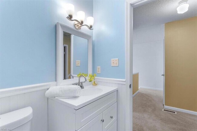 Building Photo - 5403 Sasha Ct