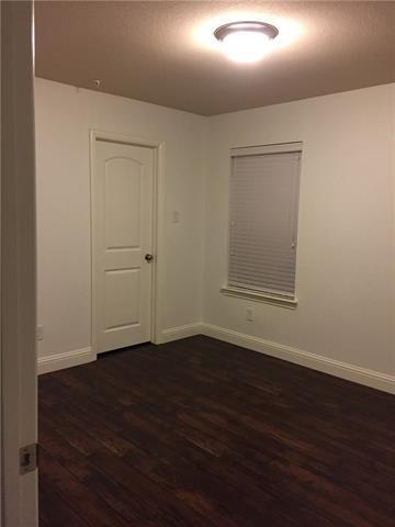 Building Photo - 409 Busher Dr