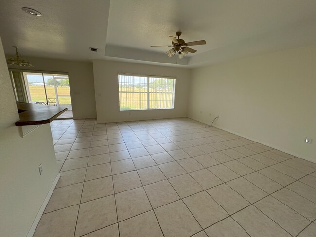 Building Photo - 8257 Cozumel Ln