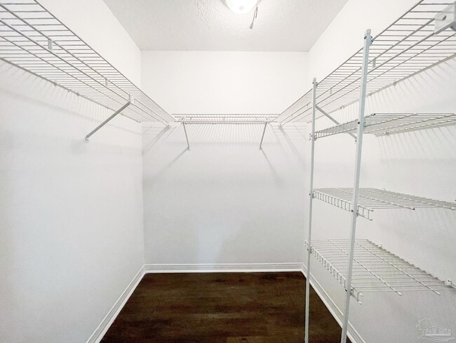 Building Photo - 5287 Balfour Pl