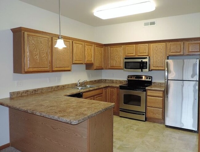 Building Photo - $1,325 | 2 Bedroom, 2 Bathroom Condo | Pet Friendly* | Available for August 1st, 2026 Move In!