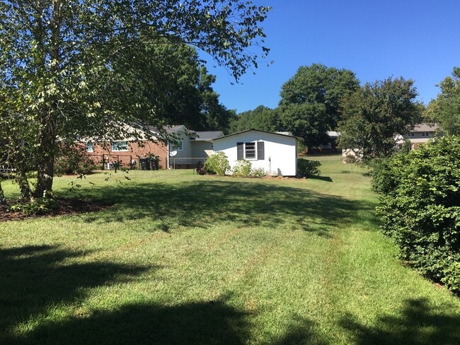 Building Photo - 3/2 House in Maplewood $1,795