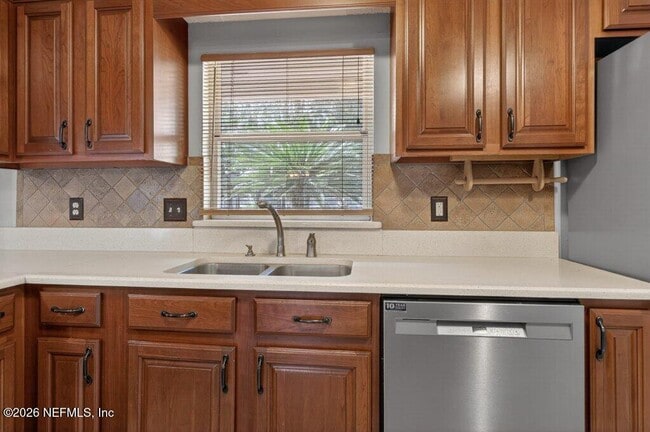 Building Photo - 1914 St Marys Ct