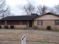 Building Photo - 00202