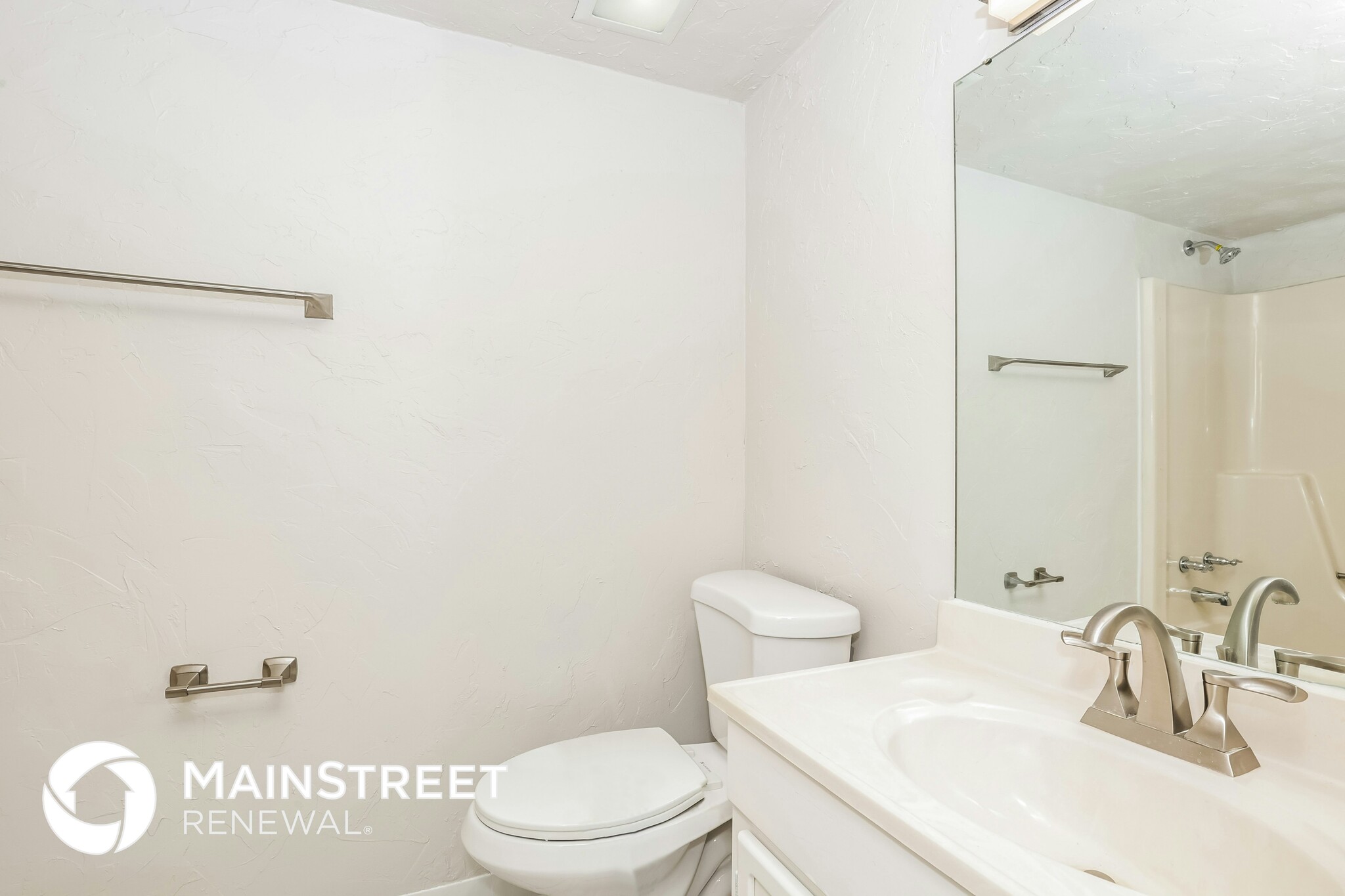Building Photo - 405 Montego Cove