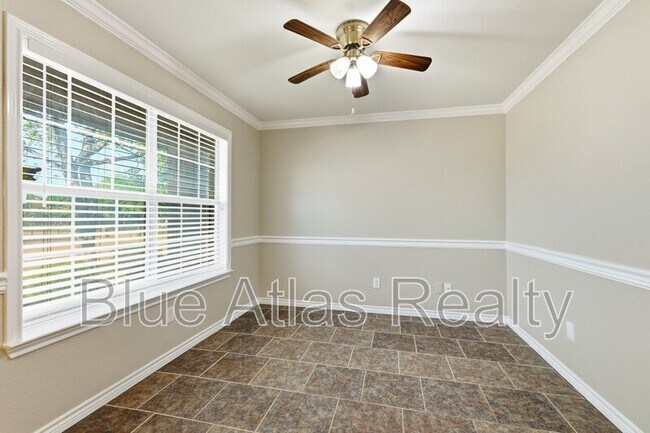 Building Photo - 601 Steerman Ct