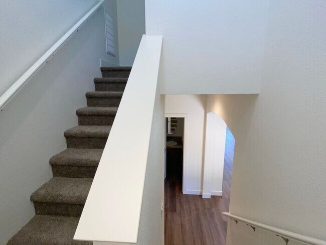 Building Photo - Built 2023 NW Reno 3 Bedroom House - Downs...