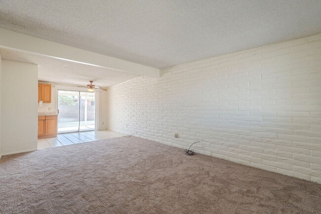 Building Photo - Cozy East Tucson 3-Bedroom with Private Ya...