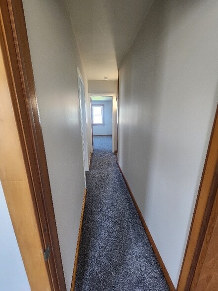 Building Photo - 127 N Washington St