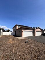 Building Photo - 713 N 29th Ave