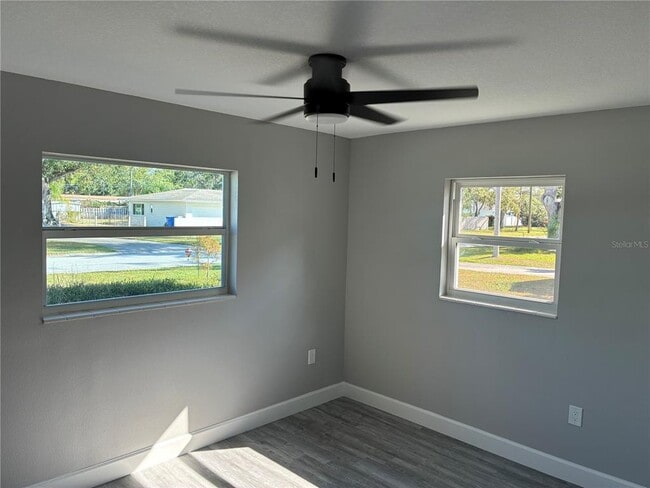 Building Photo - 9024 2nd St N