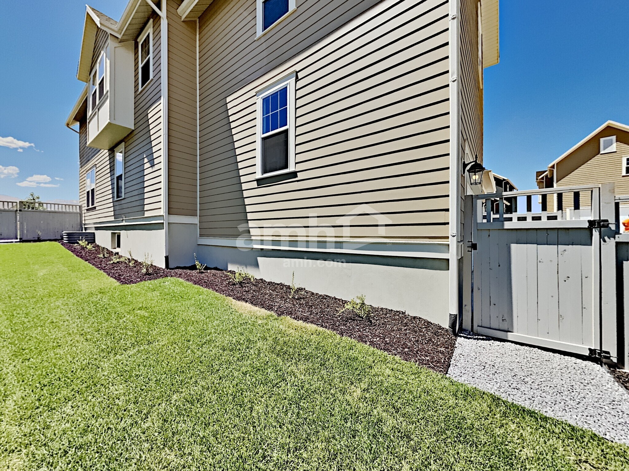 Building Photo - 11133 Kitty Hawk Rd