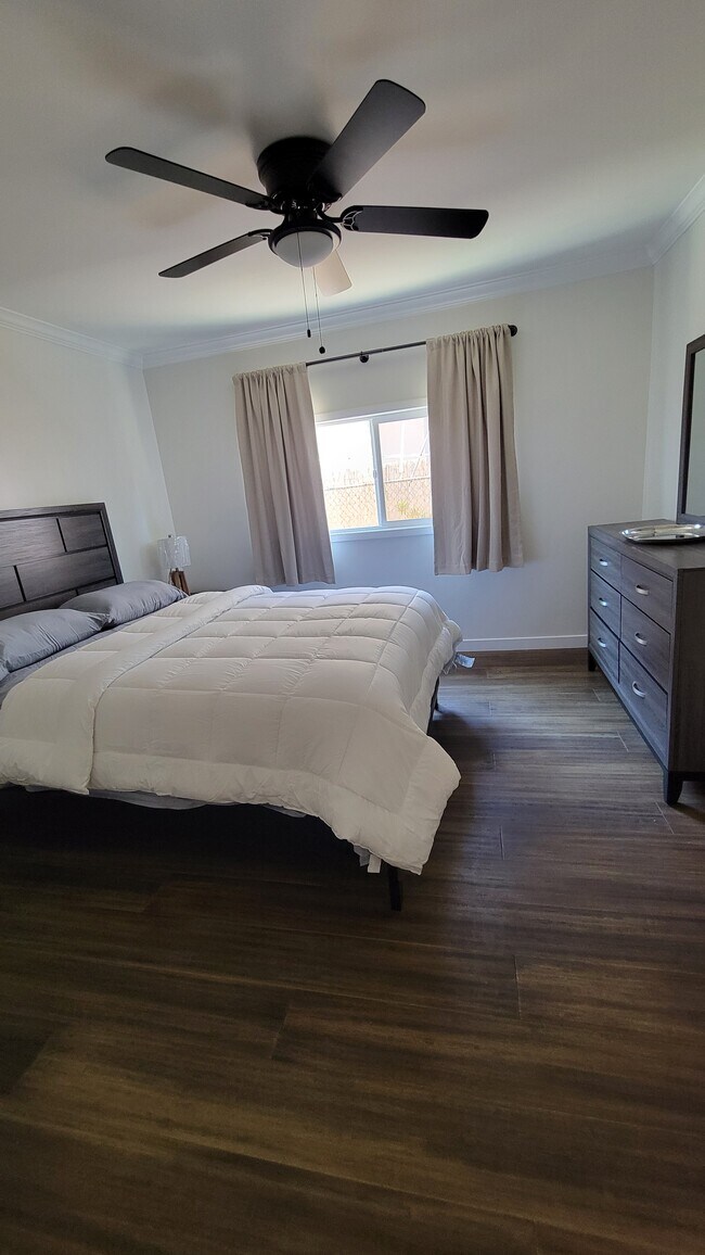 Building Photo - 3743 Pueblo Ave