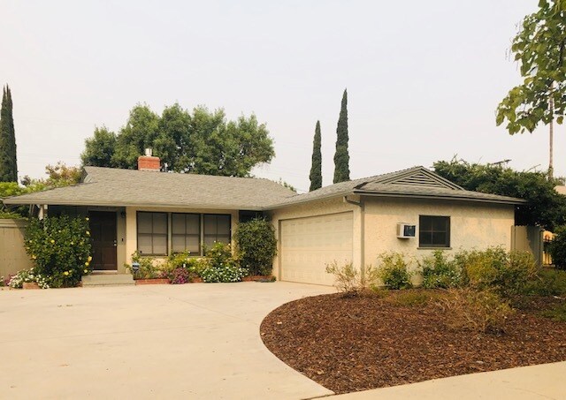 Primary Photo - 6427 Gaviota Ave