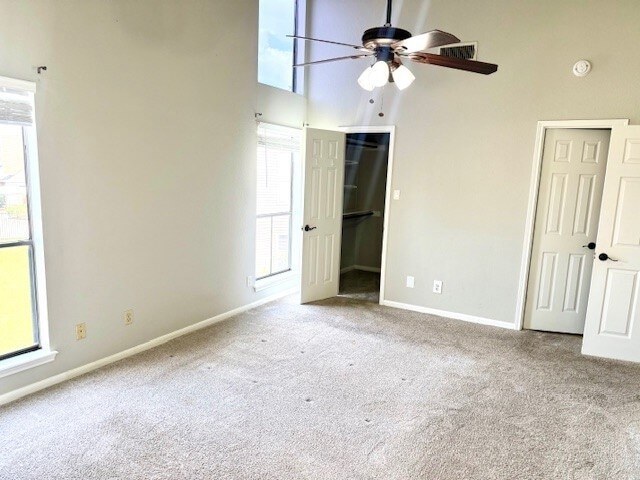 Building Photo - 178 April Point Dr N