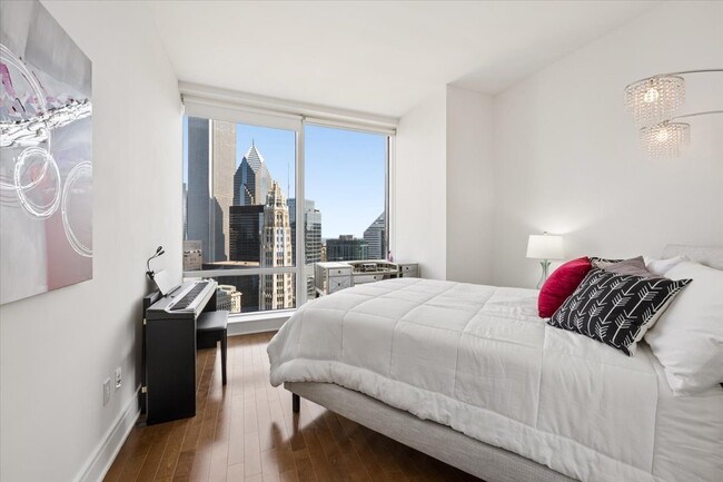 Building Photo - 401 N Wabash Ave