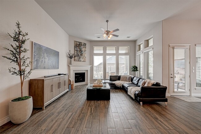 Building Photo - 3510 Auburn Creek Cir