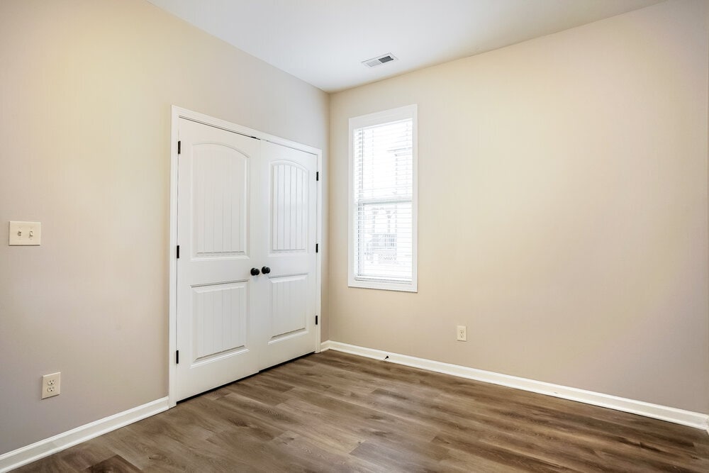 Building Photo - 62 Dropseed Ln