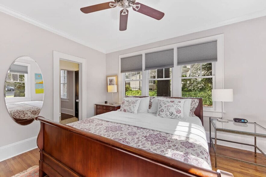 Building Photo - 500 Queens Rd