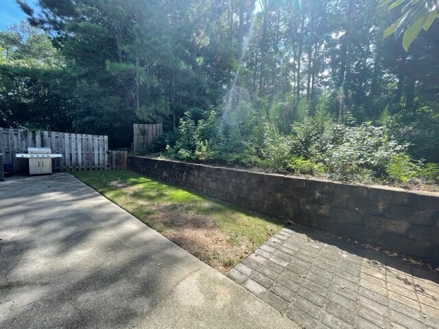 Building Photo - 543 Rocky Ridge Dr