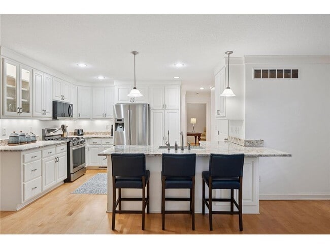 Primary Photo - 145 Holly Ln N