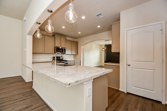 Building Photo - 15210 Ordie Run Dr