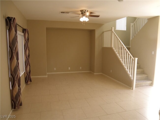 Building Photo - 1004 Appaloosa Hills Ave