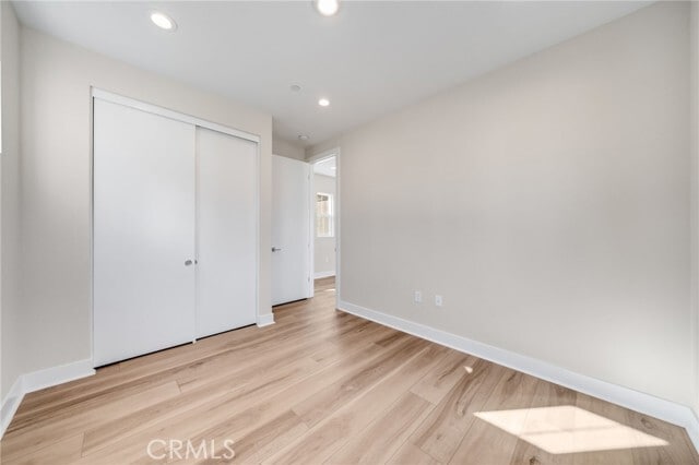 Building Photo - 716 Olivier Dr