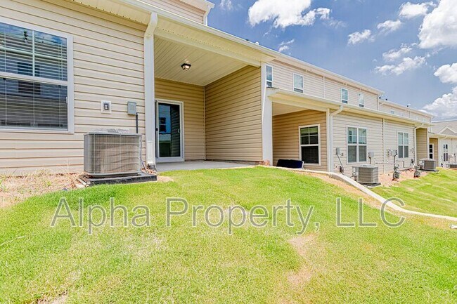 Building Photo - 409 Wards Creek Way