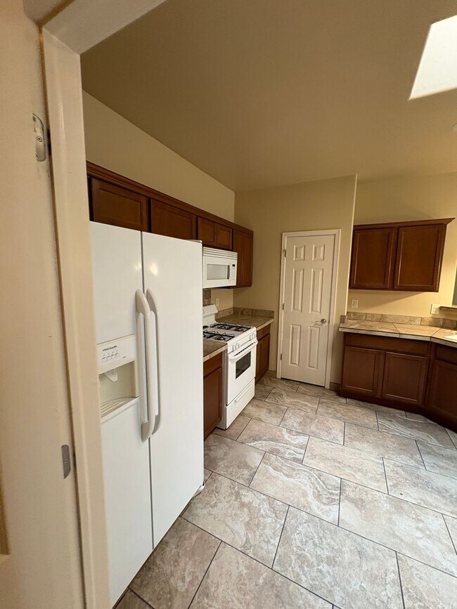 Building Photo - Charming 3 bedroom/2 bathroom Home located in Las Cruces !