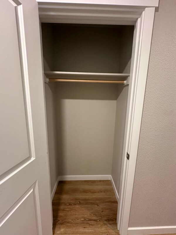 Building Photo - 11398 W Belgrave St