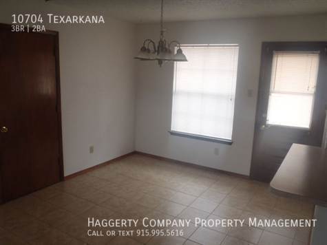 Building Photo - Northeast El Paso 3 Bed Refrig A/C