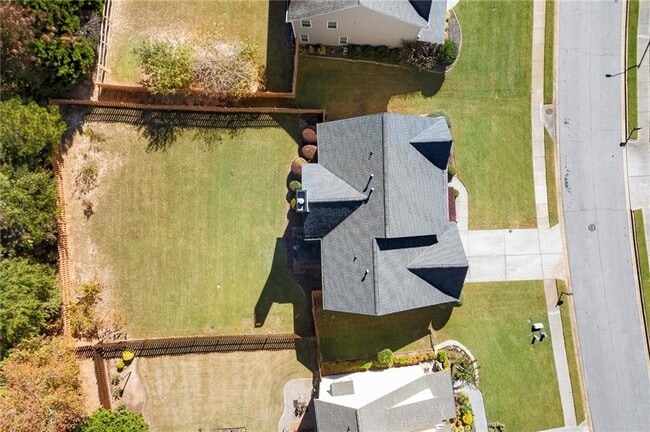 Building Photo - 265 Parc Dr