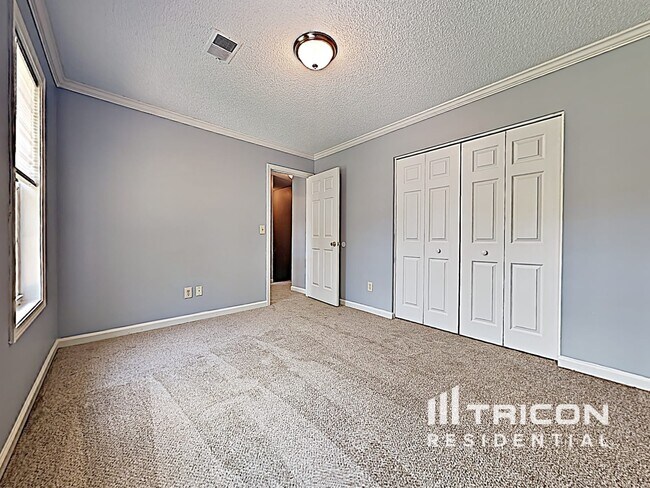Building Photo - 4533 Peppermill Pl