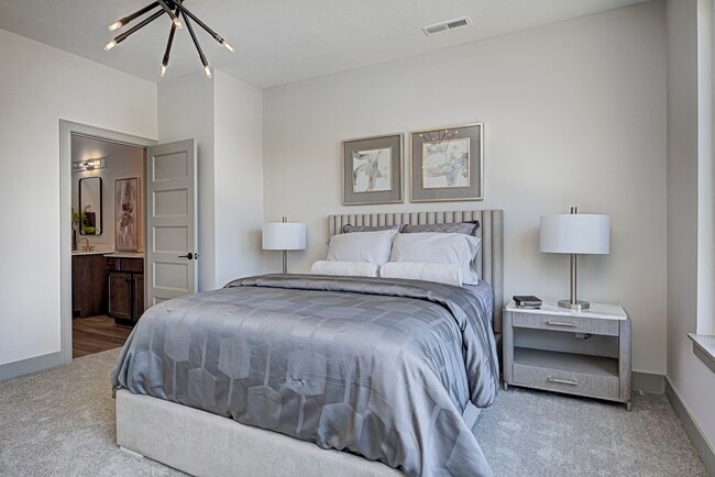 Building Photo - 208 Midland Trace Trail